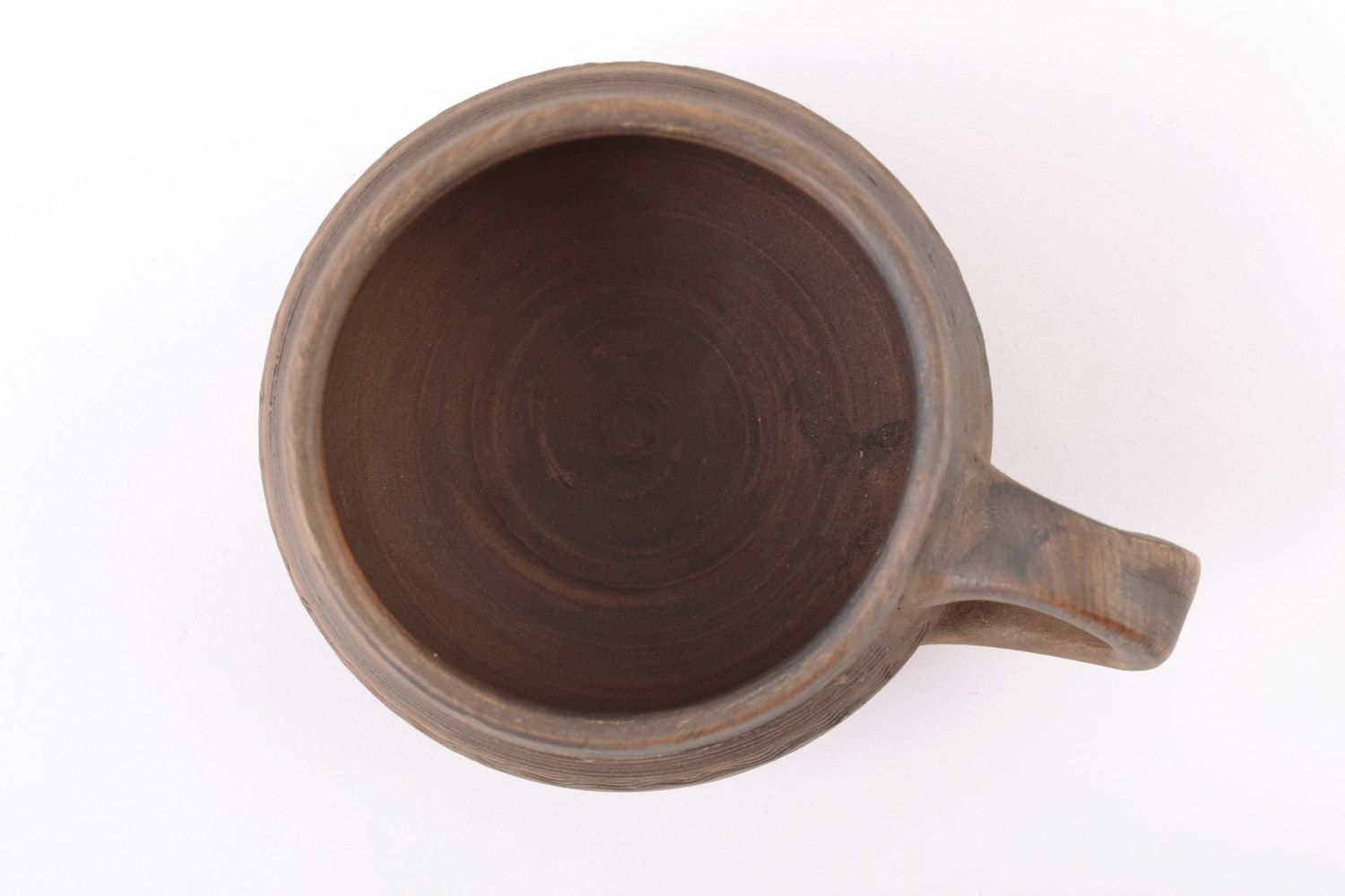 Taza artesanal de cerámica para té cocida con leche con ornamentos hecha a mano foto 2