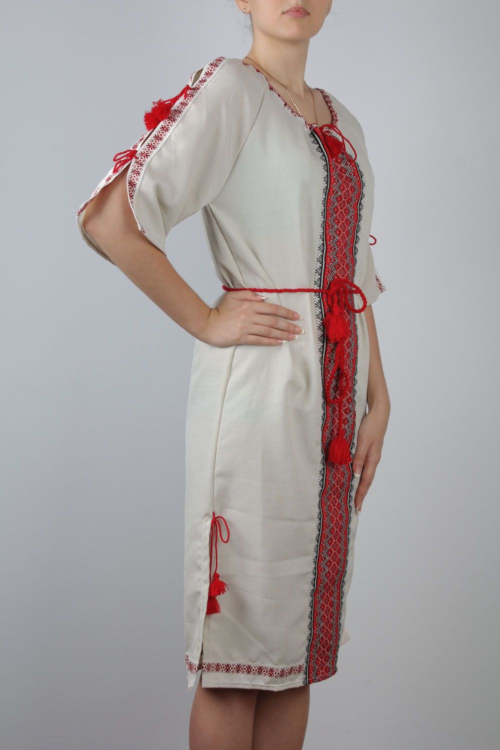 Dress with embroidery photo 2