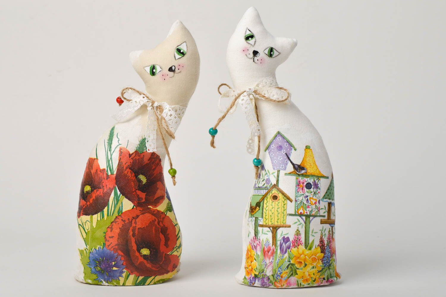Handmade zwei schöne Kuscheltiere Katzen Stoff Spielzeuge Geschenke für Kinder  foto 4
