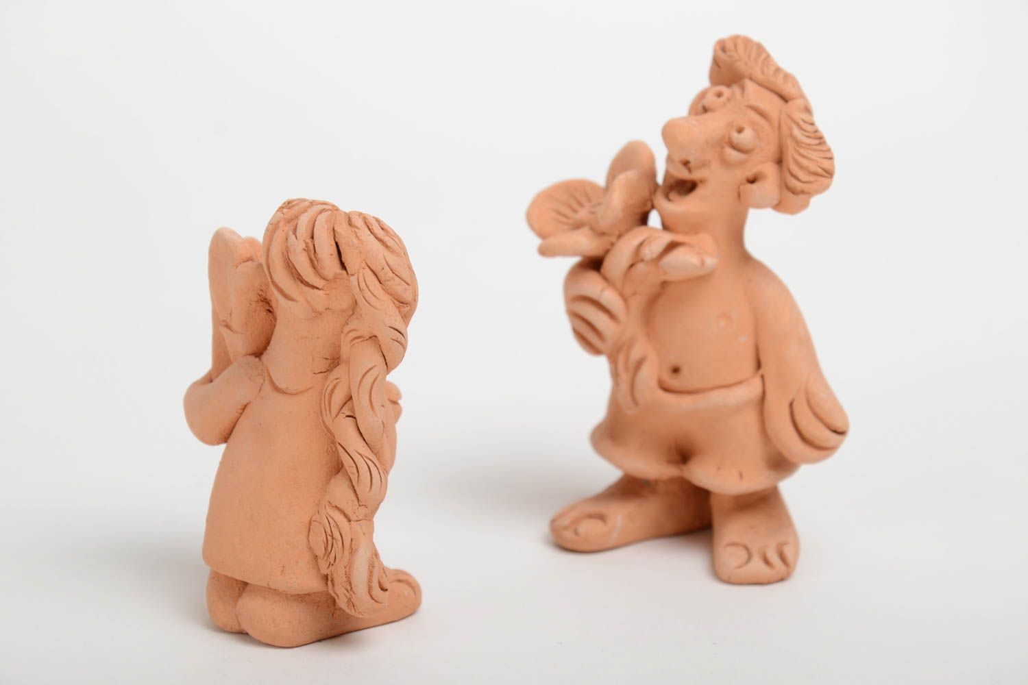 Ensemble de figurines céramiques faites main marron homme et femme 2 pièces photo 4