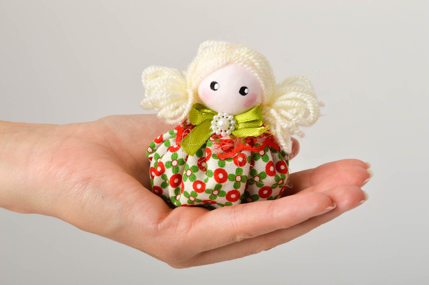 Handmade kleine Designer Puppe Stoff Spielzeug schöne Puppe Lavendel Aroma foto 2