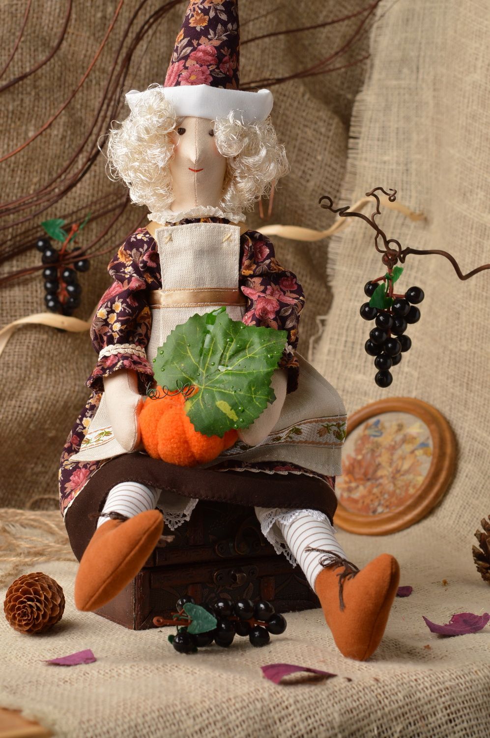 Handgemachte künstlerische Puppe aus Stoff originell schön für Haus Hausgeist foto 1