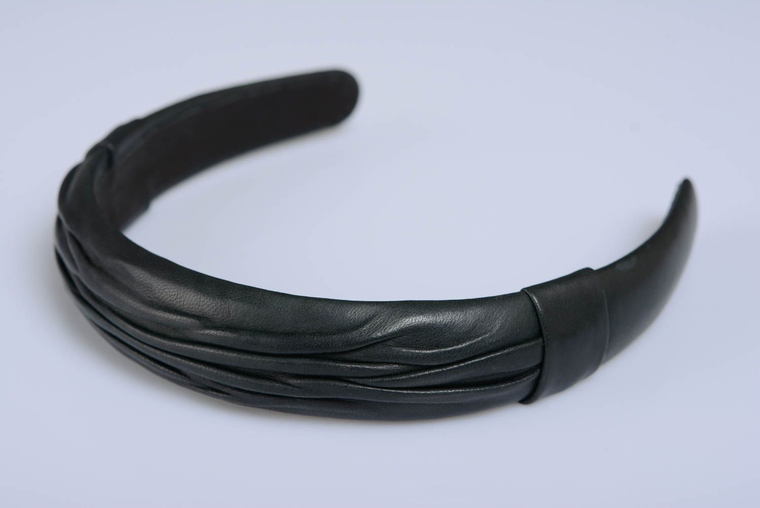 Handmade decorative black hairband made of genuine leather on plastic base  photo 1
