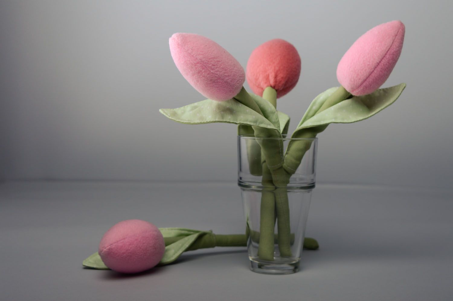 Soft pink tulip  photo 4