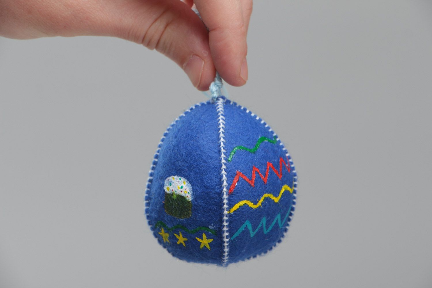 Handmade soft Easter egg sewn of felt with embroidery for interior decoration photo 5