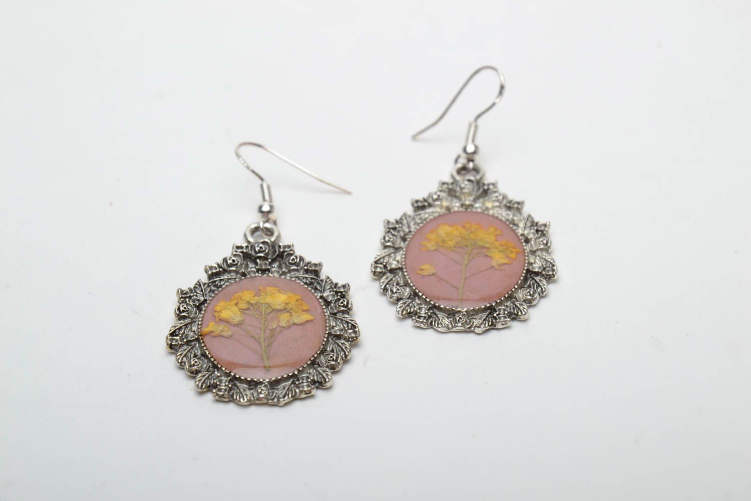 Earrings with natural flowers in epoxy resin photo 3
