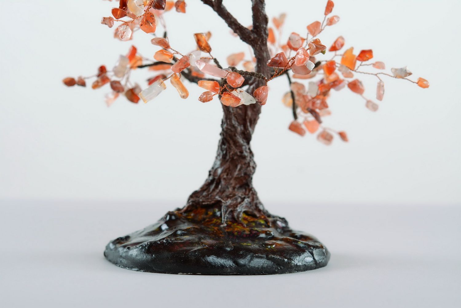 Dekorative Statuette Herbstlicher Baum aus Karneol foto 2