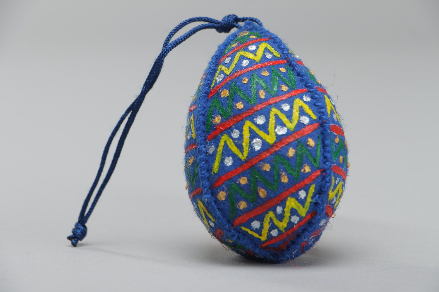 Handmade interior wall hanging Easter egg sewn of blue felt with ornaments photo 4