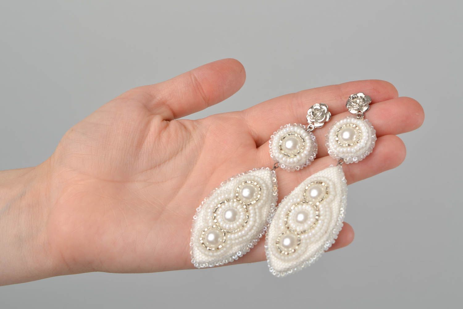 Beautiful white stylish beaded earrings handmade massive festive jewelry photo 2