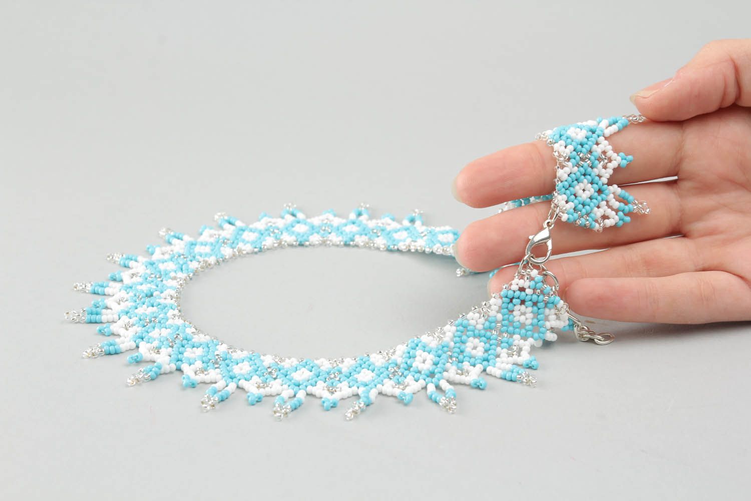 Light blue beaded necklace photo 5
