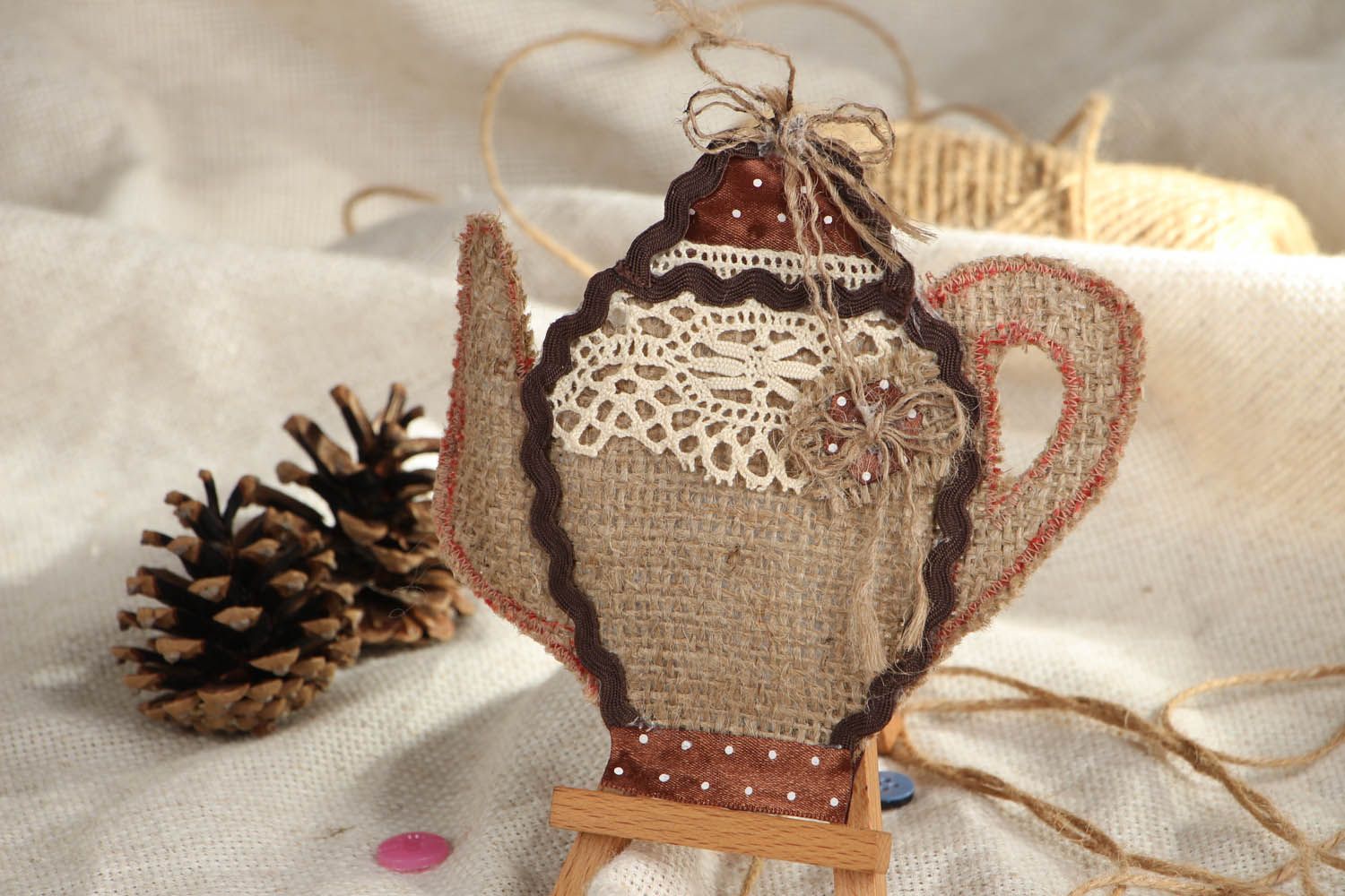 Christmas decoration in the form of a teapot photo 5