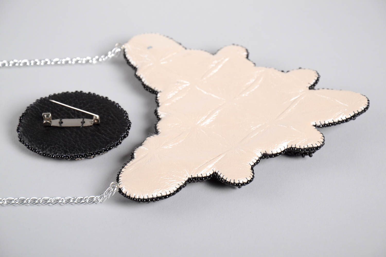 Handmade beautiful brooch black designer necklace stylish cute accessories photo 4