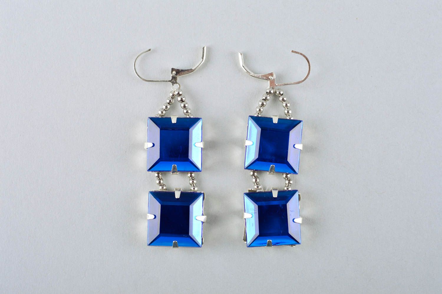 Strass Ohrringe handgemachte blaue Ohrringe glänzendes Accessoire für Frauen foto 5