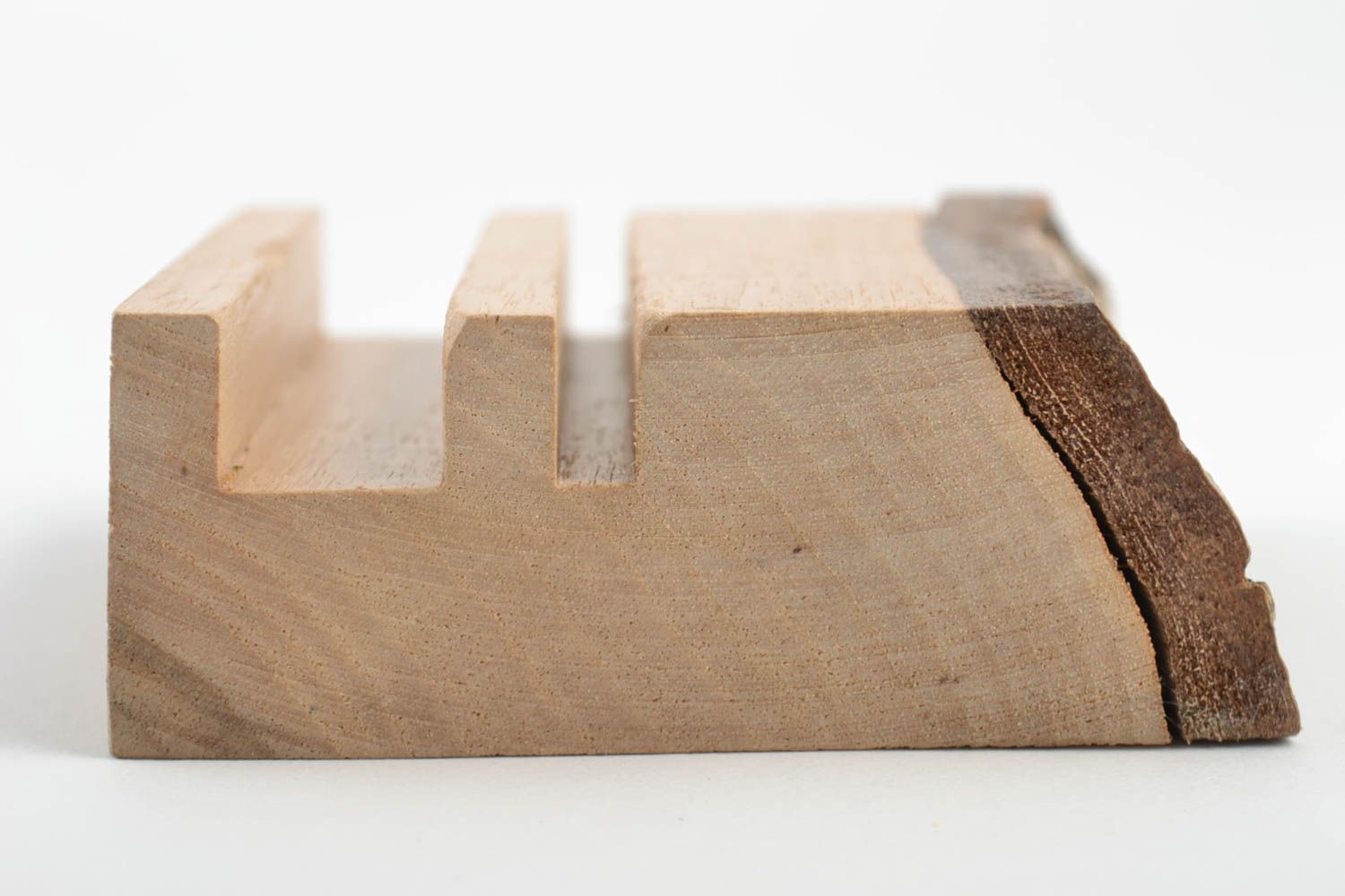 Sujetador para móvil ecológico de madera artesanal original de sobremesa foto 2