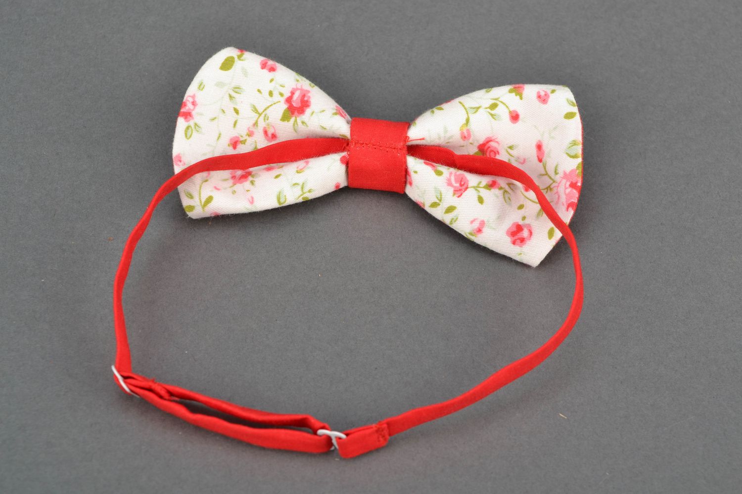 Women's bow tie with print photo 4
