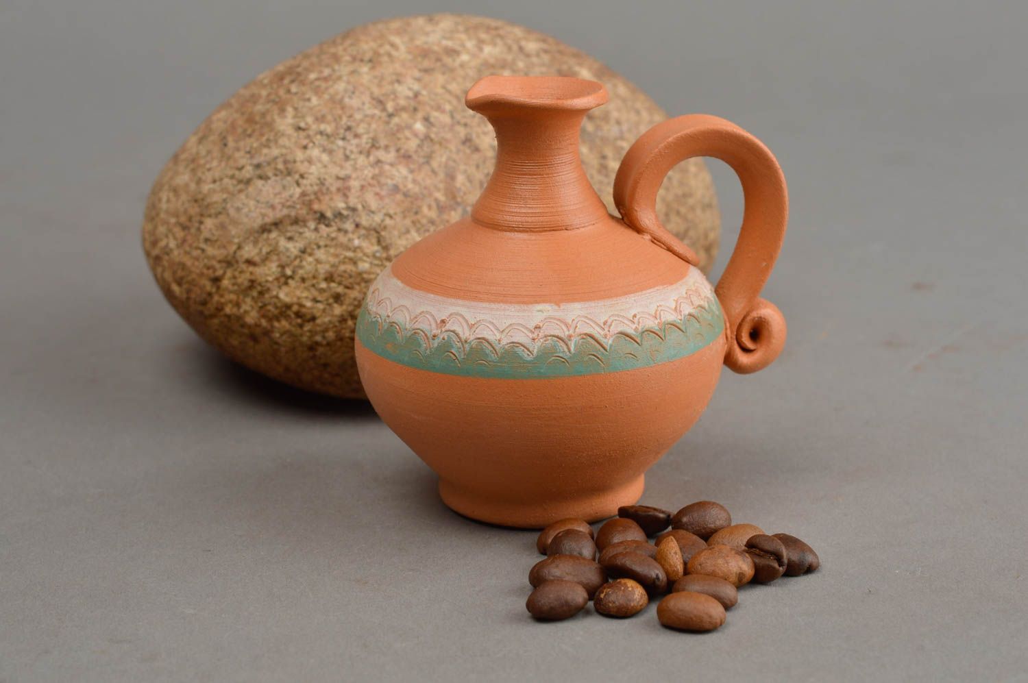 Vase miniature en céramique décoratif brun peint fait main cadeau original photo 1