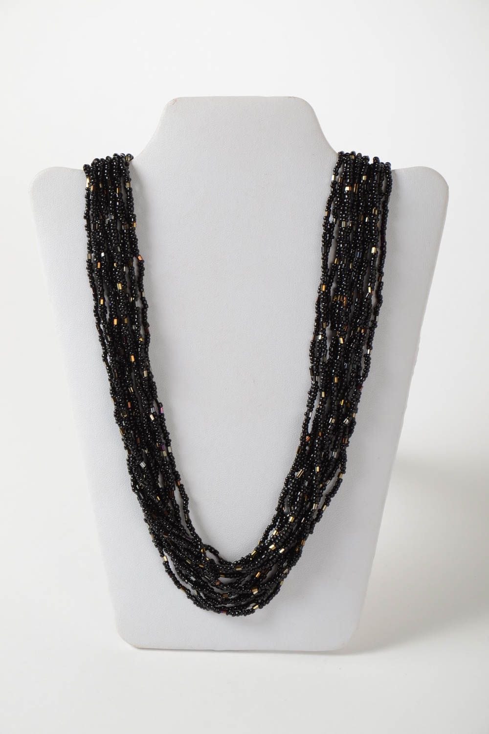 Collier multirang en perles de rocaille tchèques noir fait main long élégant photo 2