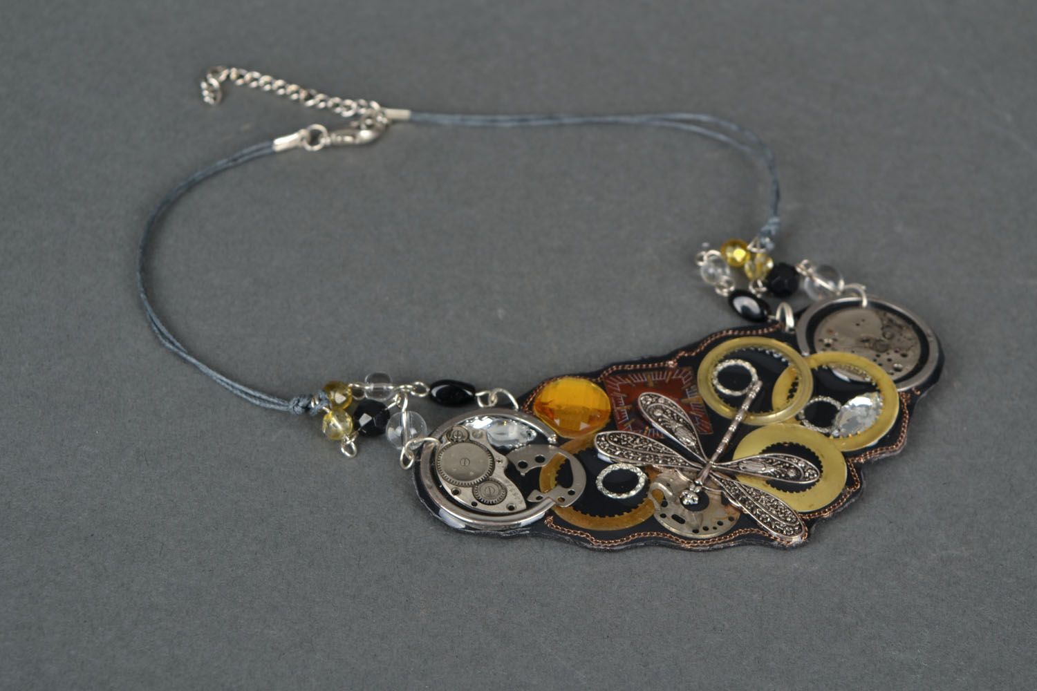 Steampunk necklace photo 1