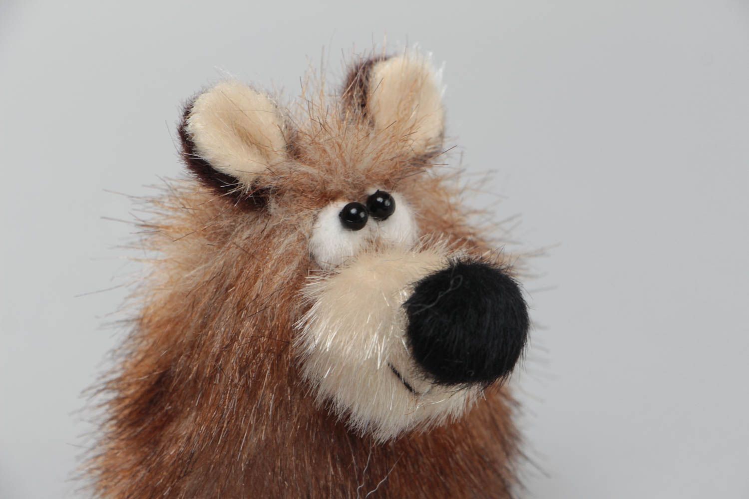Handmade small soft toy animal finger puppet sewn of faux fur brown bear photo 4