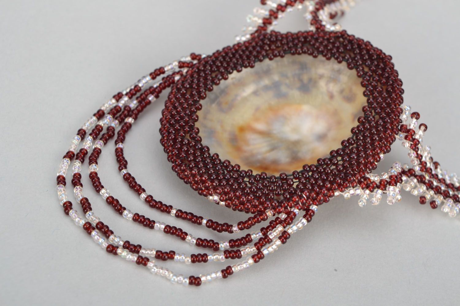 Beaded pendant with shell photo 5
