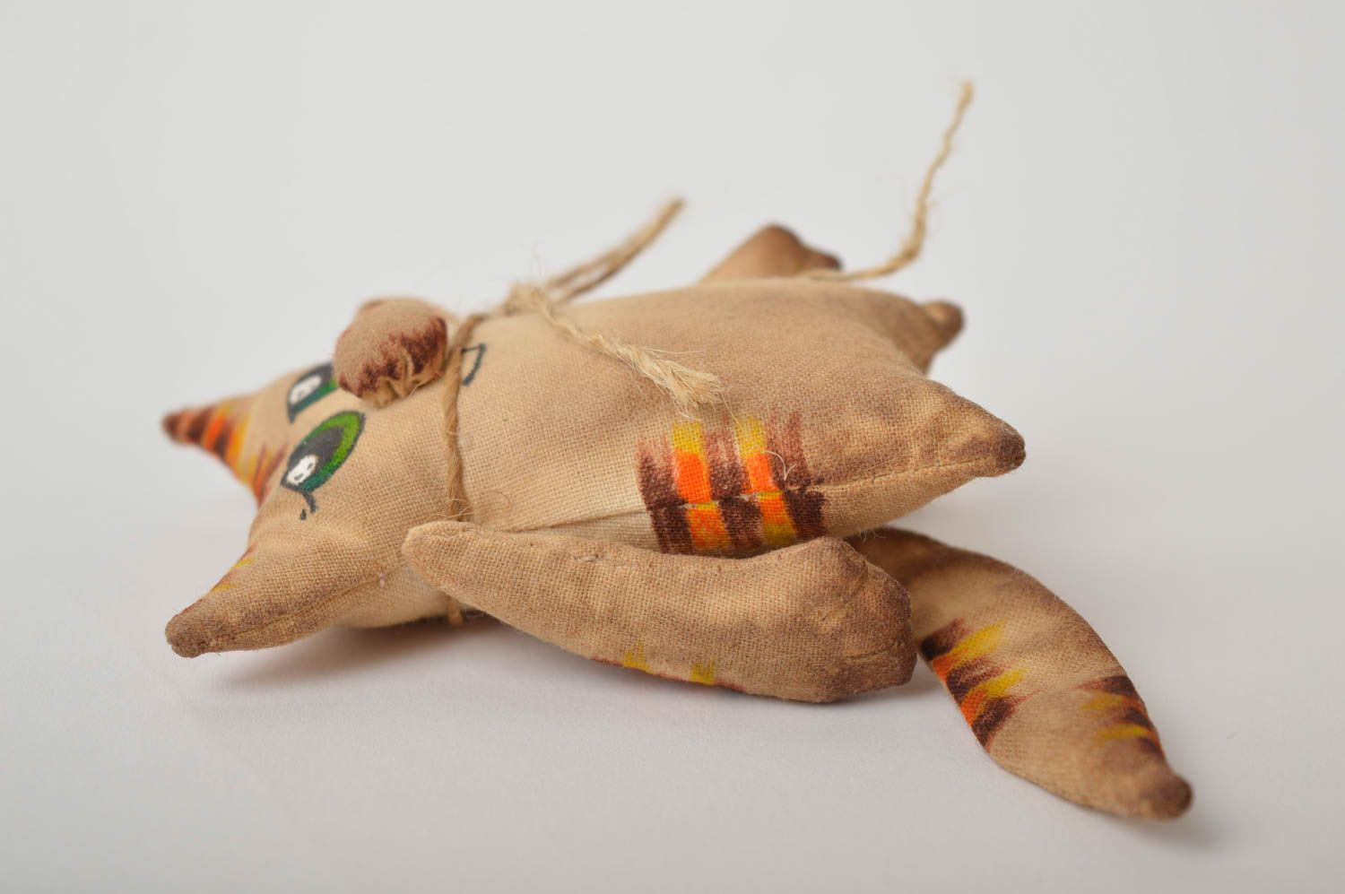 Juguete hecho a mano de tela decoración de hogar regalo original Gato con pez foto 4