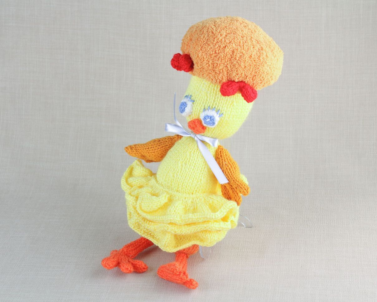 Soft knitted toy Chicken photo 3