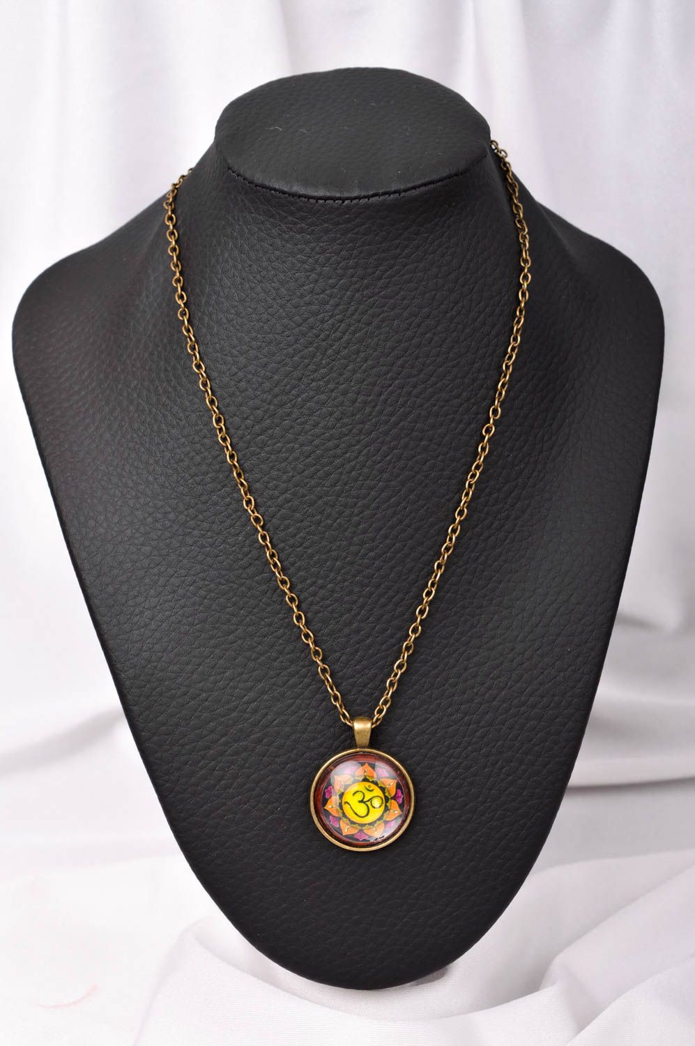 Handmade chain pendant with glass stylish jewelry handmade accessories  photo 1