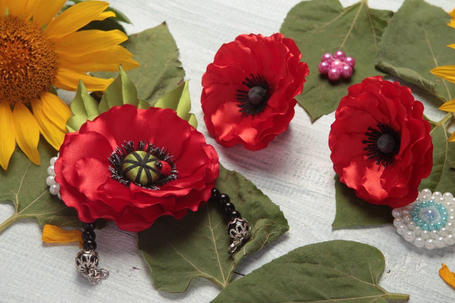 Handmade accessories for girls 2 flower scrunchies textile flower bracelet photo 1