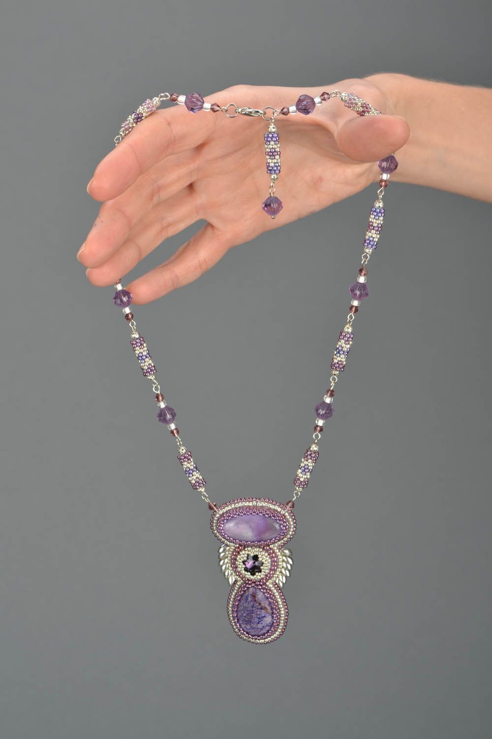 Necklet made of beads and natural stones photo 2