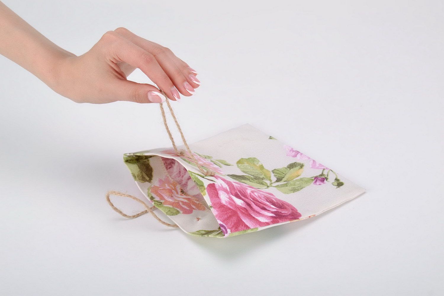 Подарочный пакет из хлопка с цветочным рисунком фото 5