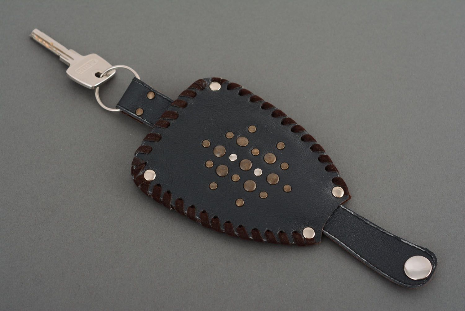 Genuine leather key case photo 1