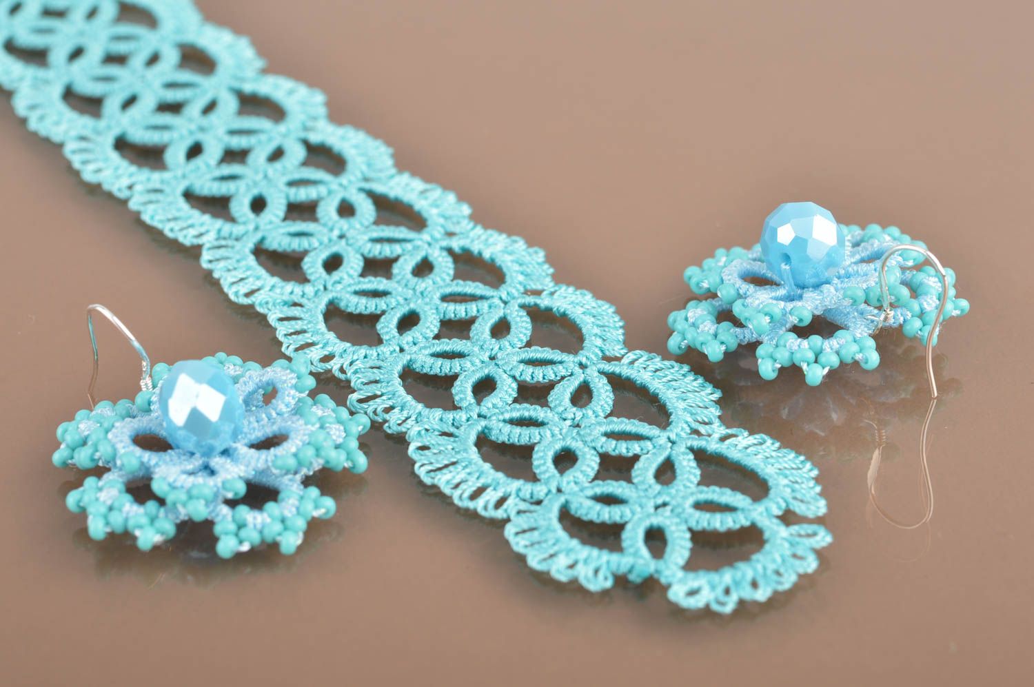 Handmade blue lace tatted jewelry set 2 items wrist bracelet and dangle earrings photo 5