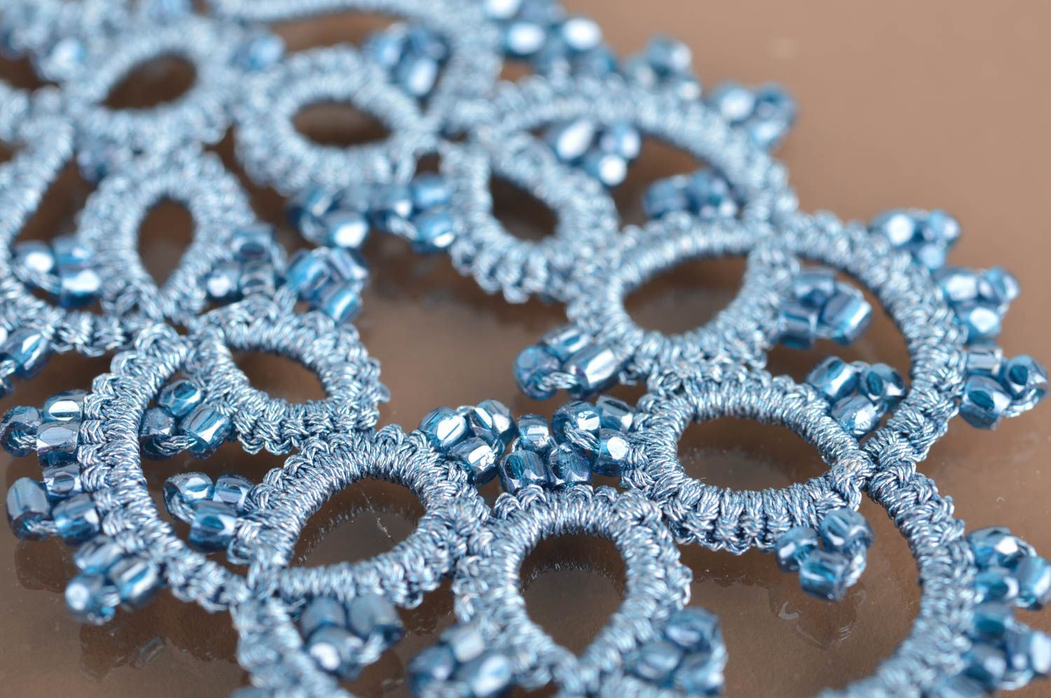 Große Designer Occhi Ohrringe in Blau aus Atlas Garn Glasperlen handgemacht foto 3