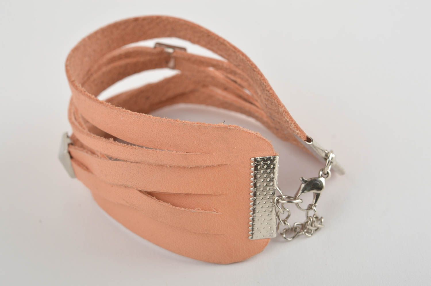 Handmade Designer Schmuck Leder Armband Accessoire für Frauen in Beige breit foto 5
