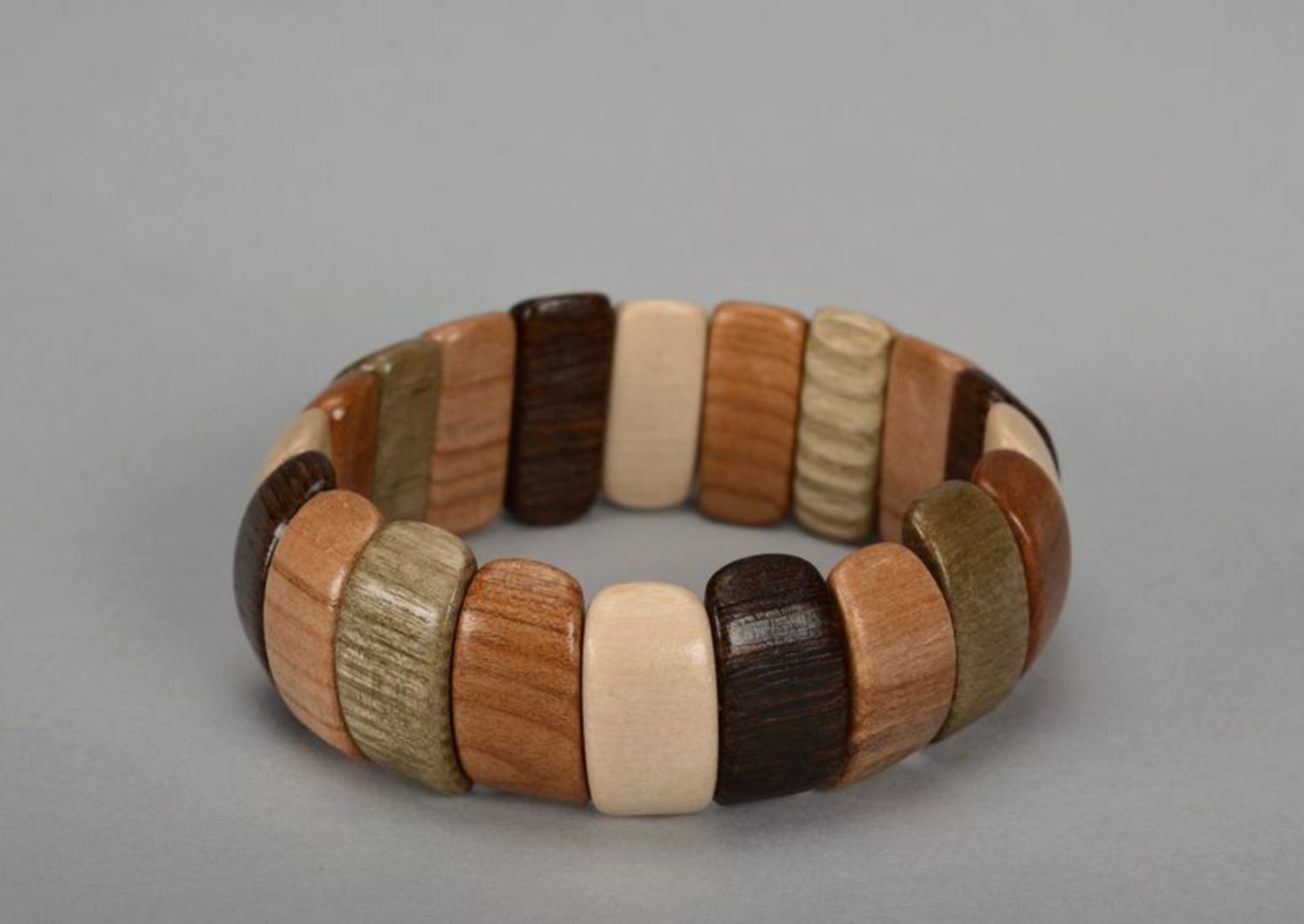 Bracciale di legno fatto a mano braccialetto chiaro braccialetto da polso
 foto 4