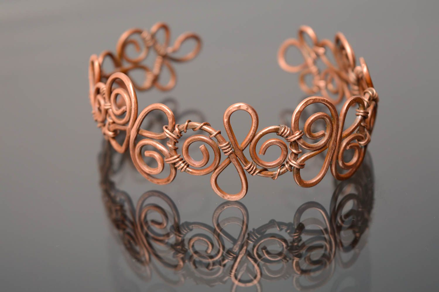 Wire wrap copper bracelet Geranium photo 1