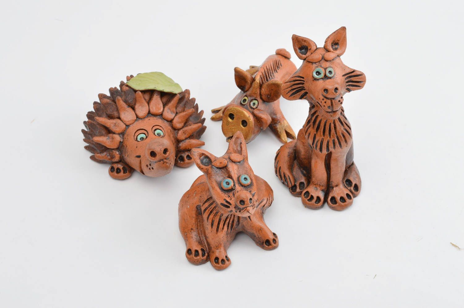 Handmade Keramik Figur Wohnzimmer Deko Figuren aus Ton Set von 4 Stück Tiere foto 2