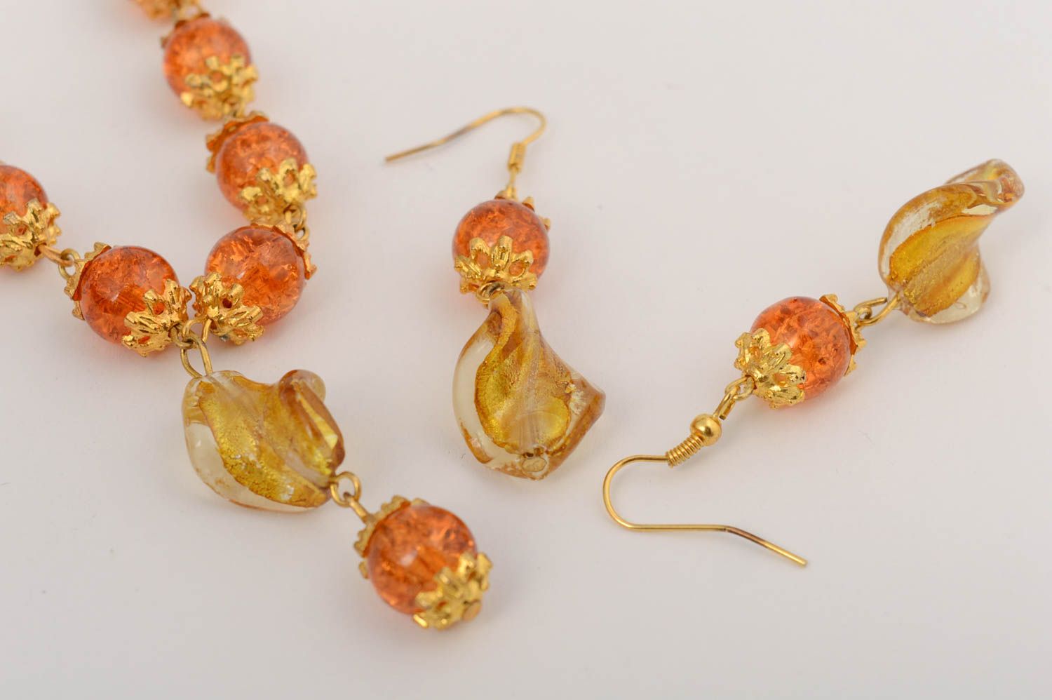Handmade jewelry set made of Venetian glass orange earrings and necklace photo 2