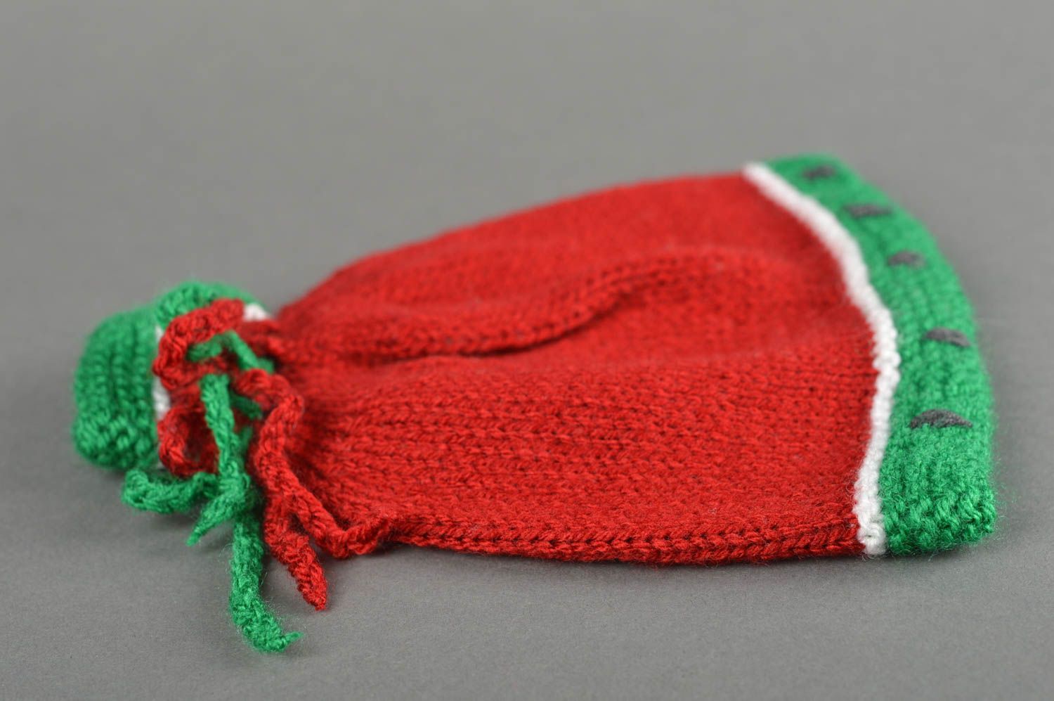 Детская шапка ручной работы оригинальная вязаная шапочка арбузик теплая шапка фото 3