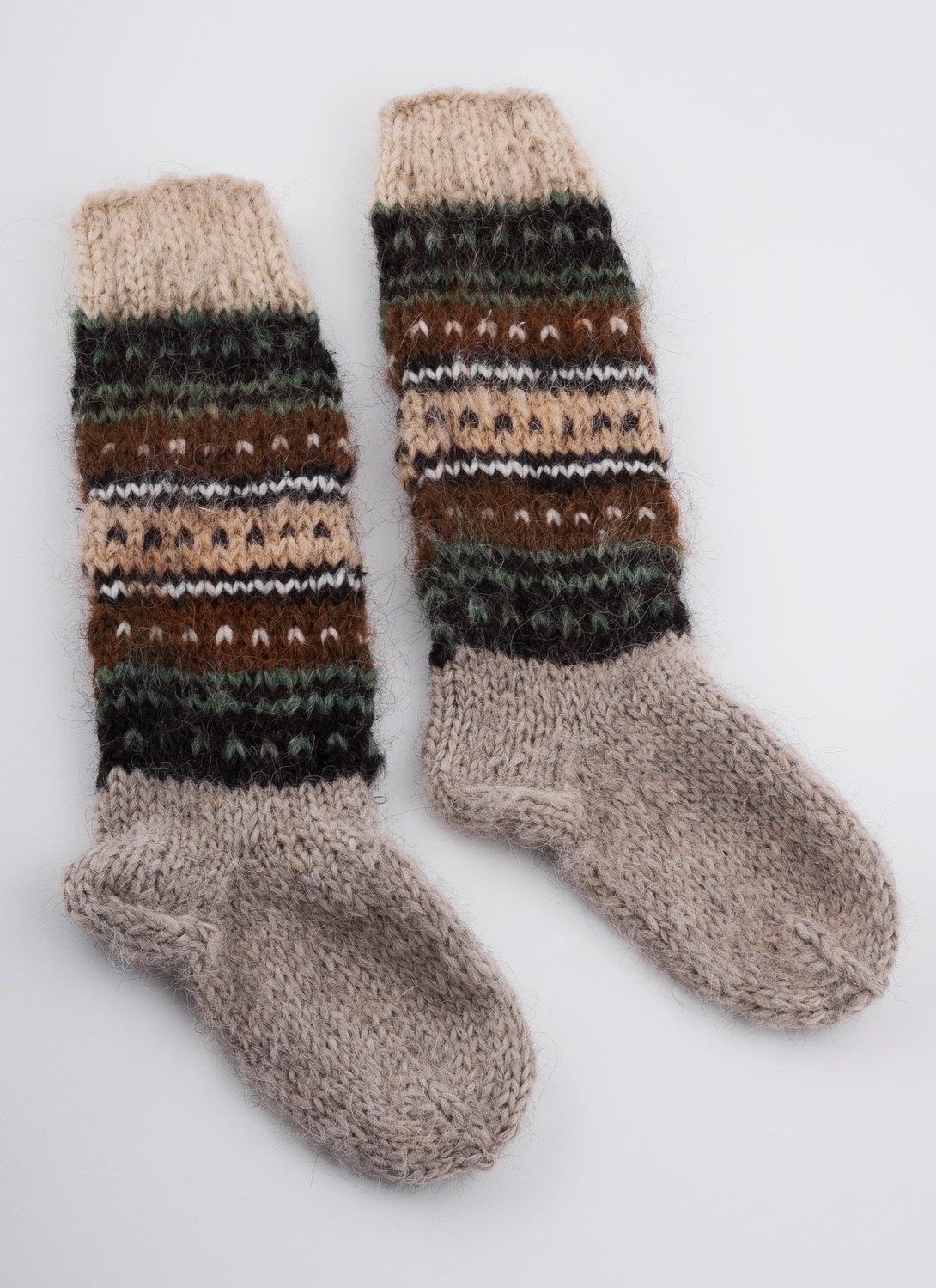 Long woolen socks photo 2