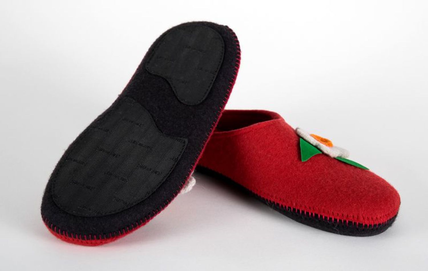 Women's slippers made from felt of red color with a flower photo 4