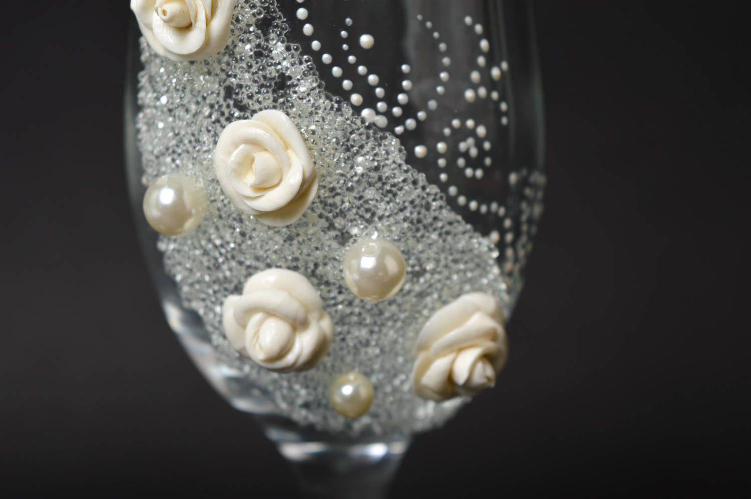 Handmade wedding glasses ideas wedding champagne glasses for bride and groom photo 3