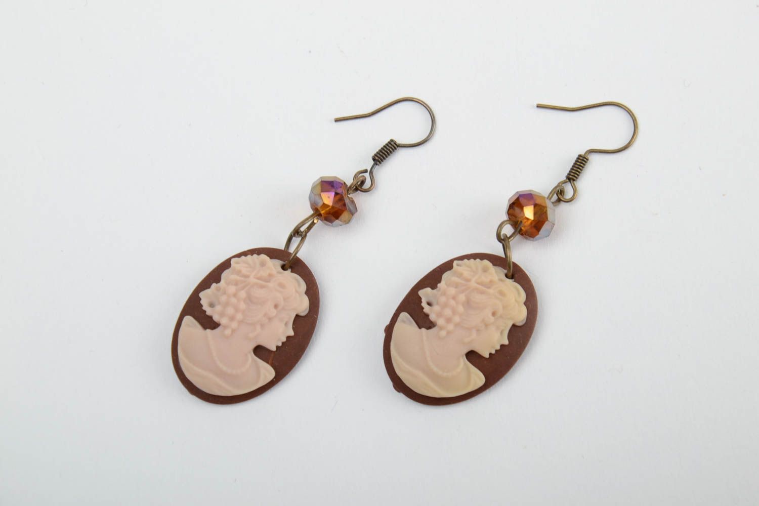Handmade oval cameo polymer clay dangling earrings in light color palette photo 3