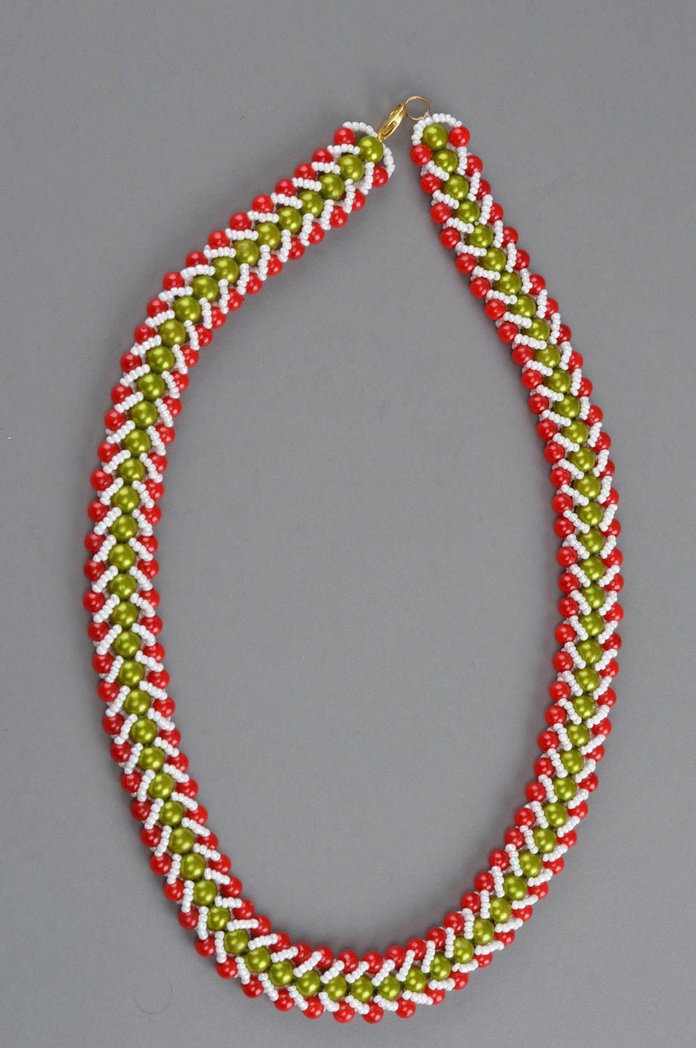 Ожерелье из бисера и бусин плетеное ручной работы женское красивое нарядное фото 2