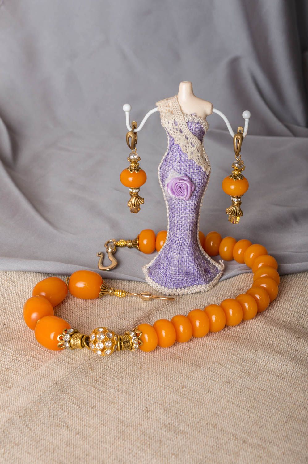 Set of handmade amber bead jewelry 2 items necklace and dangling earrings  photo 1