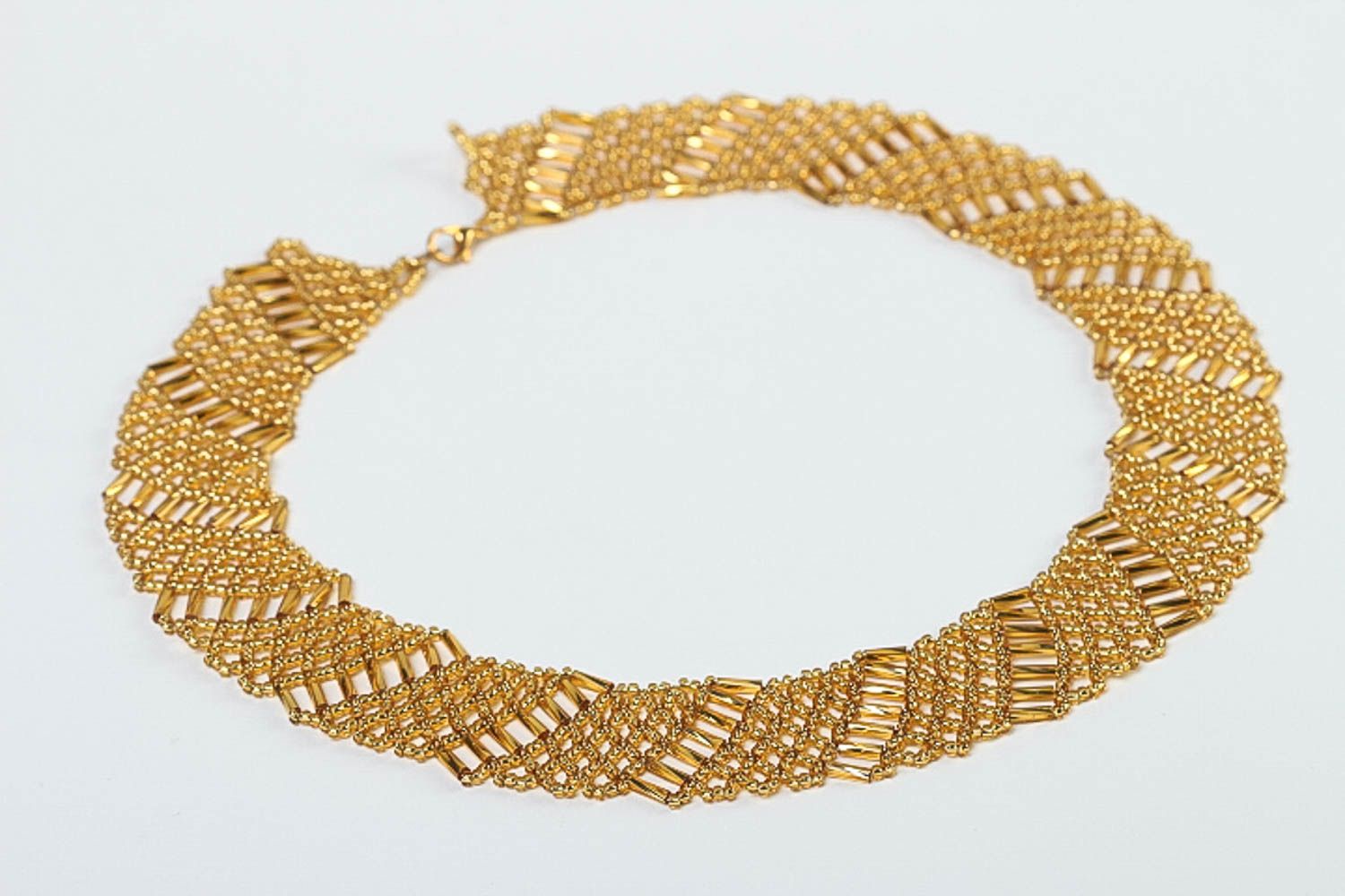 Золотистое украшение ручной работы ожерелье из бисера чешского колье из бисера фото 2