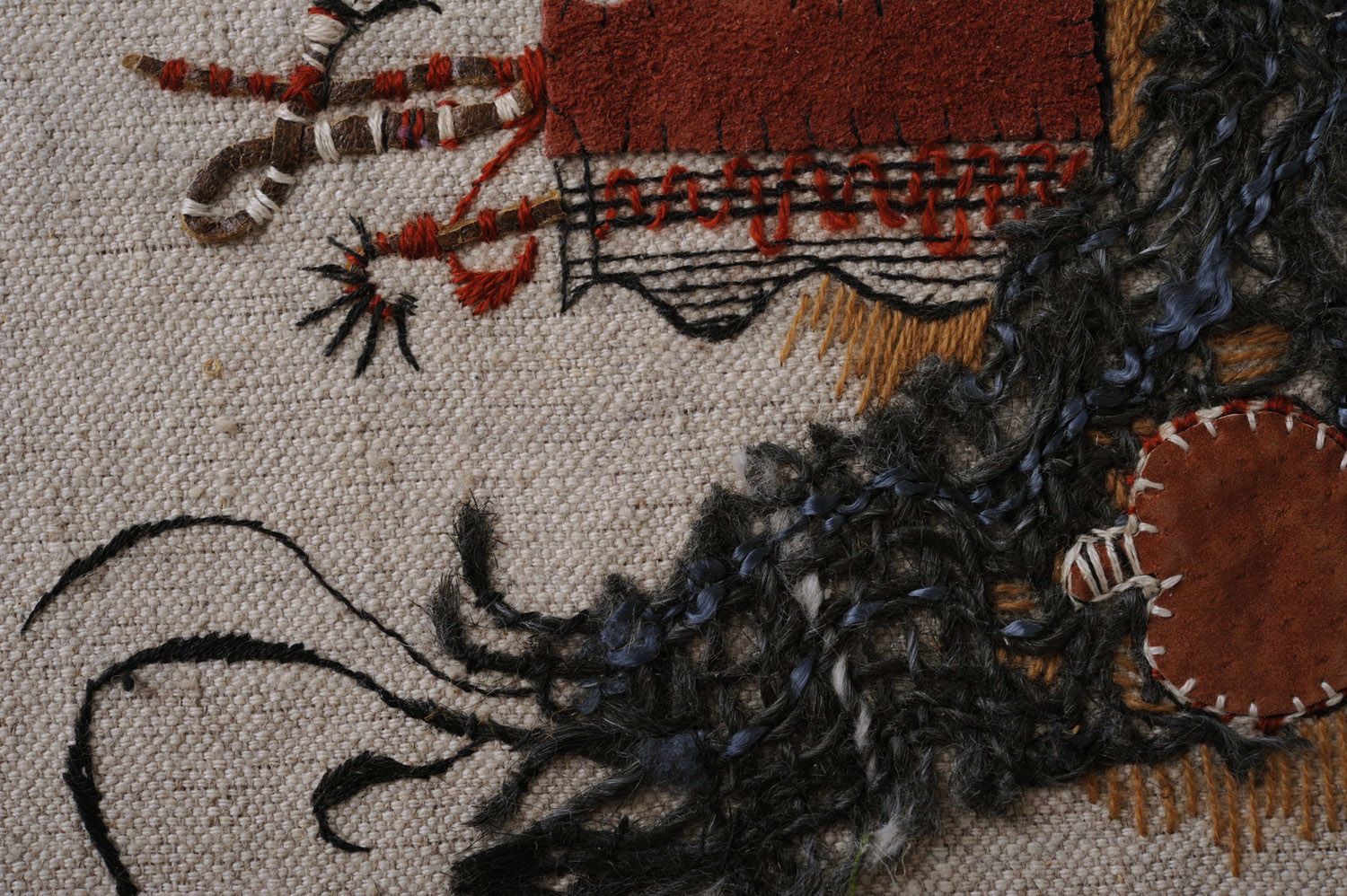 Cuadro bordado con hilos de lana Bodegón  foto 2