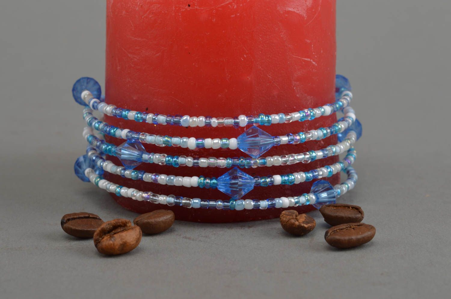 Bracelet bleu en perles de rocaille et perles fantaisie multirang fait main photo 1