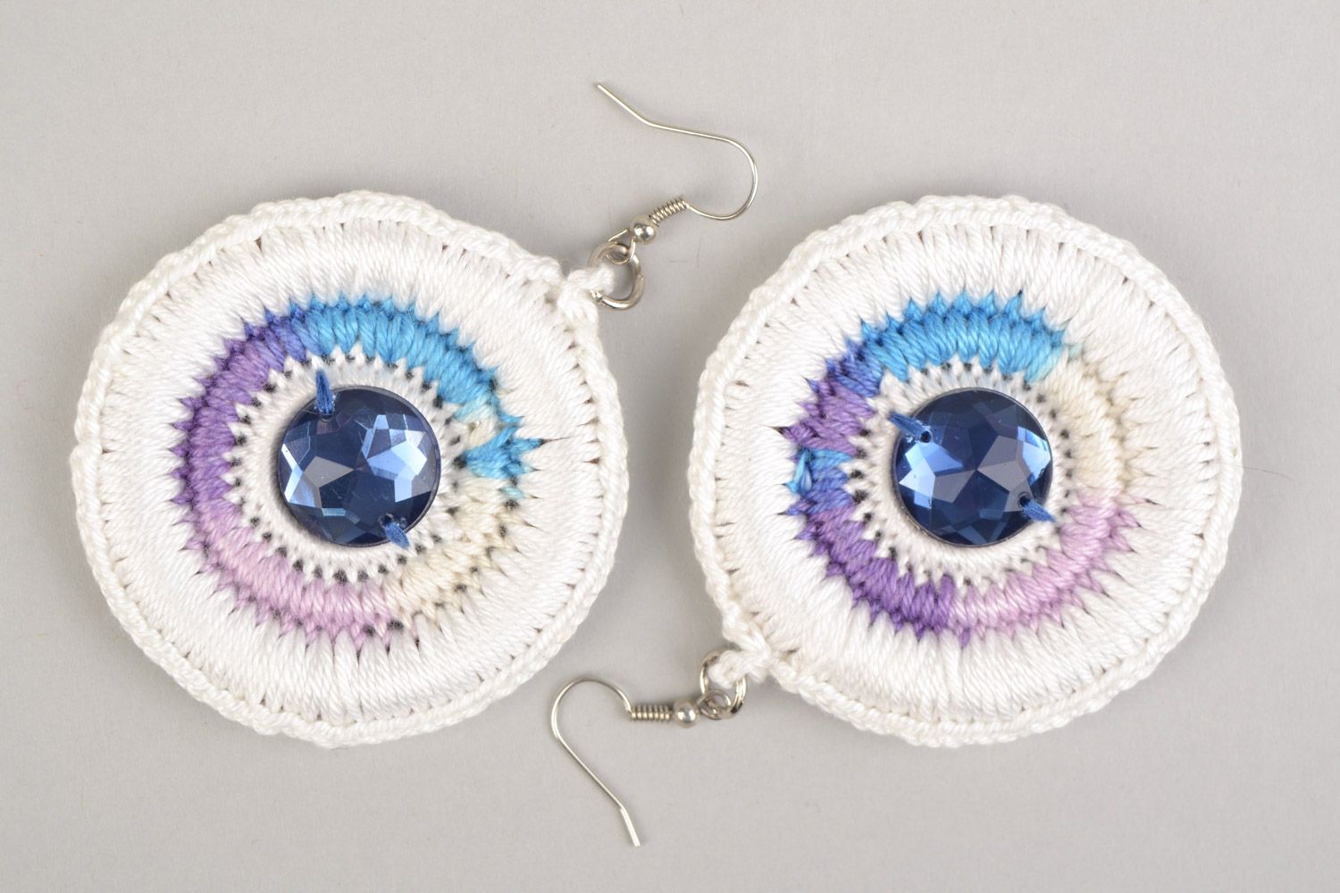 Handmade round dangling earrings woven of cotton threads with plastic cabochon photo 2