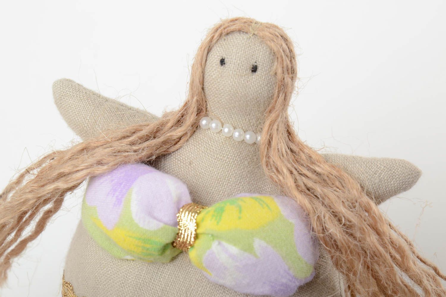 Petite poupée décorative en lin et toile de coton gris-vert faite main Sirène photo 3